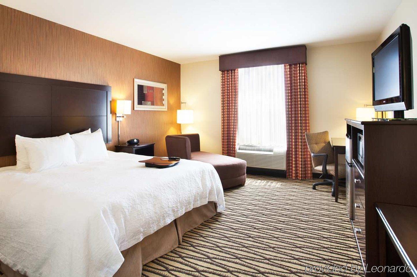 Hampton Inn & Suites Морган Сити Стая снимка